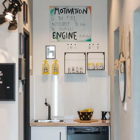 Engine بيت ضيافة غييكا