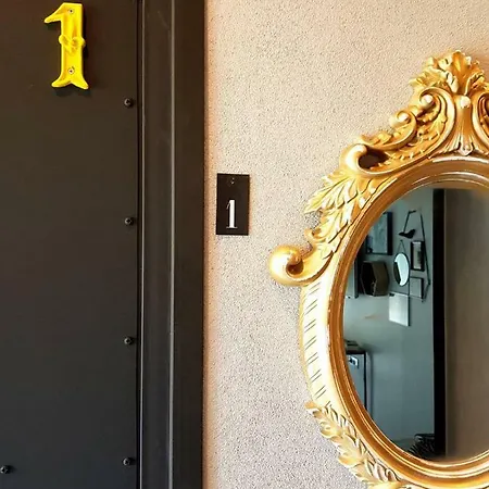 Engine Guest house 4*