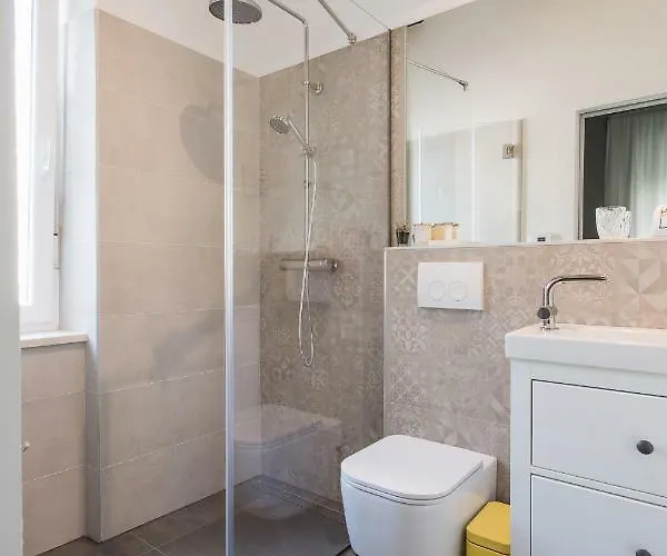 Vendégház Engine Fiume